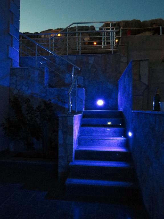 Villa Dusanka Pisak Buitenkant foto